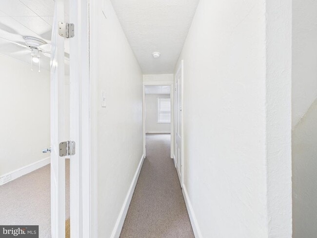 Building Photo - 1825 Carlton St