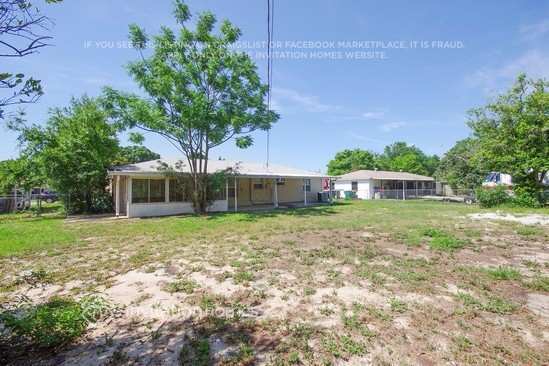 Building Photo - 411 W Charlotte Ave