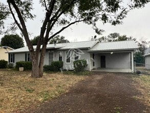 Building Photo - 410 S El Cajon Cir