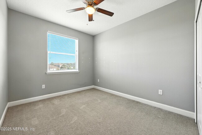 Building Photo - 474 Convex Ln