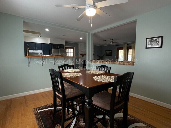 Building Photo - 1508 Chesley Pl