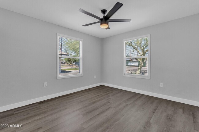 Building Photo - 3110 N 39th St