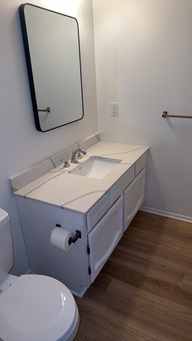 Master Bathroom - 1175 Park Meadow Dr