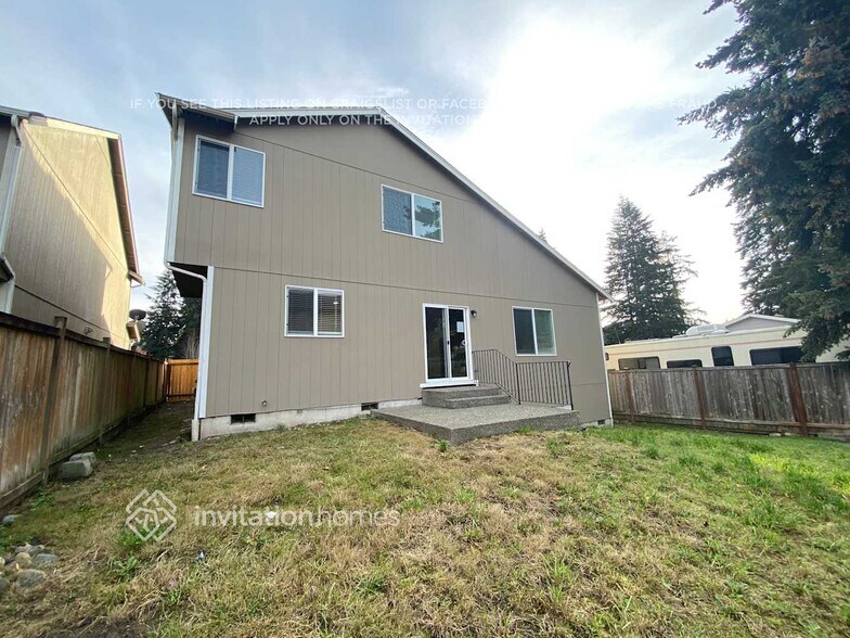 Building Photo - 7917 185th St Ct E