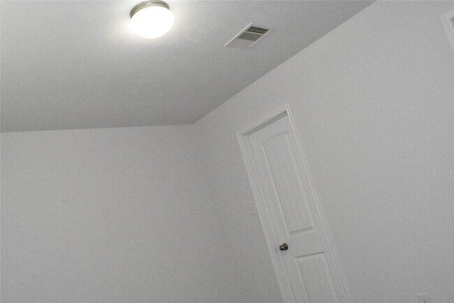 Building Photo - 20206 Sweet Magnolia Pl