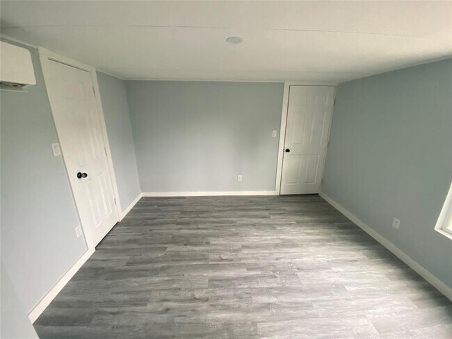 Building Photo - 271 Cottonwood Trail