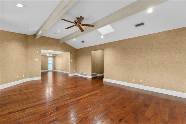 Building Photo - 20 Timberline Dr