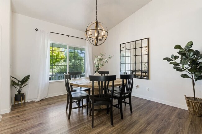 Building Photo - 19701 Cumberland Way