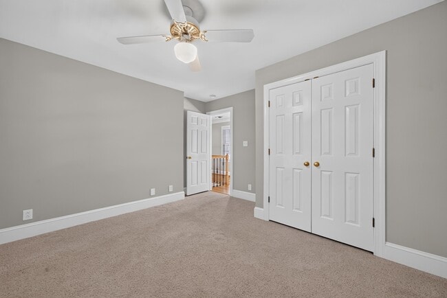 Building Photo - 113 7 Oaks Way