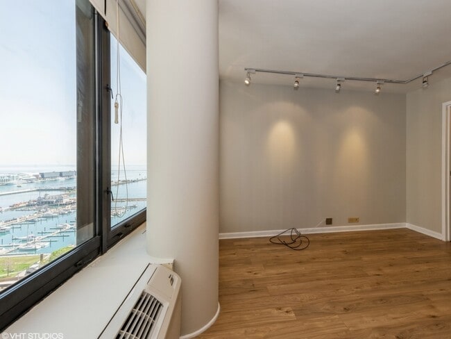 Building Photo - 155 N Harbor Dr
