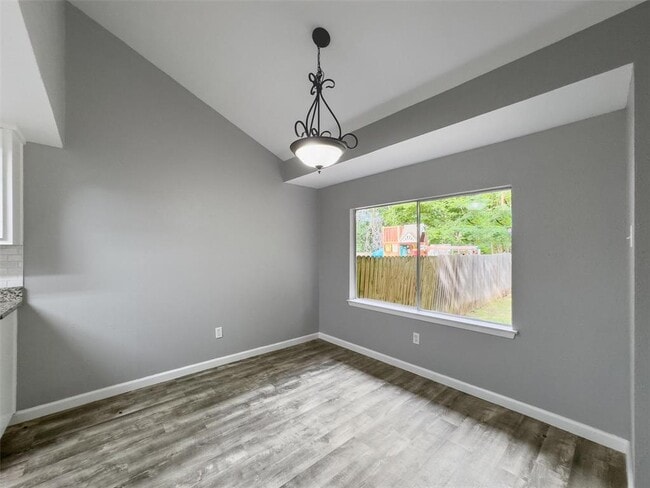 Building Photo - 10403 Golden Meadow Dr