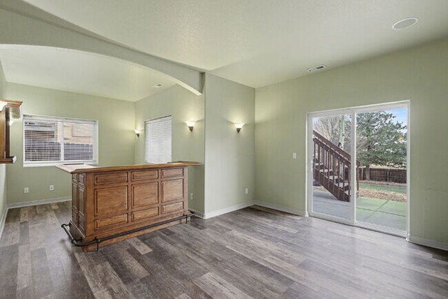 Building Photo - Spacious 5-Bedroom Home Backing to Open Space with Mountain Views