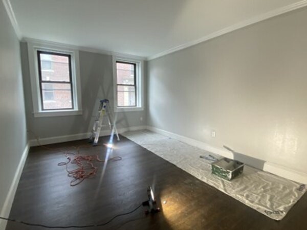 Building Photo - 103 Longwood Ave