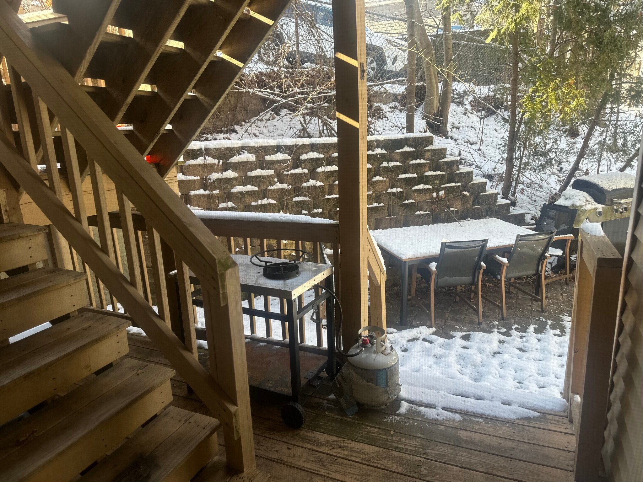 Building Photo - 137 Calumet St