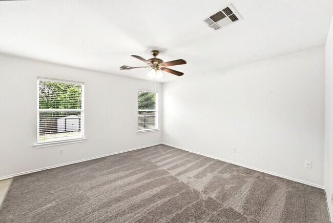 Building Photo - 220 Peppergrass Cove