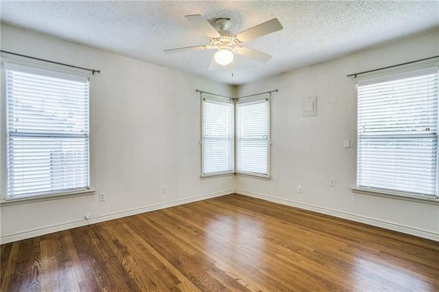 Building Photo - 3517 Rogers Ave