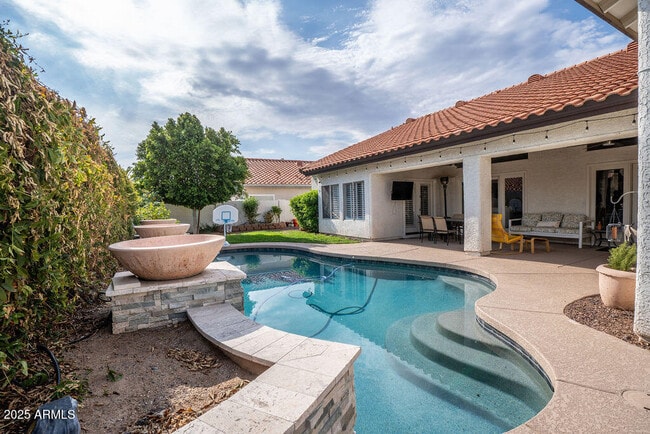 Building Photo - 4649 E Acoma Dr