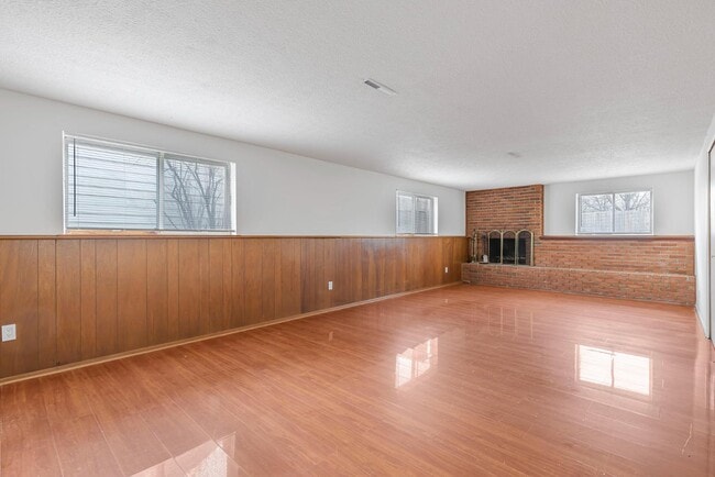 Building Photo - 2151 Trent Rd