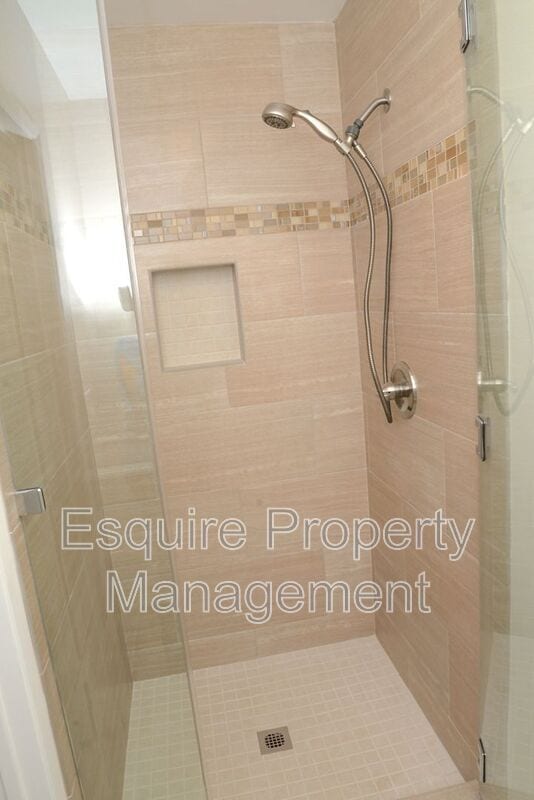 Building Photo - 23 Lemon Dr