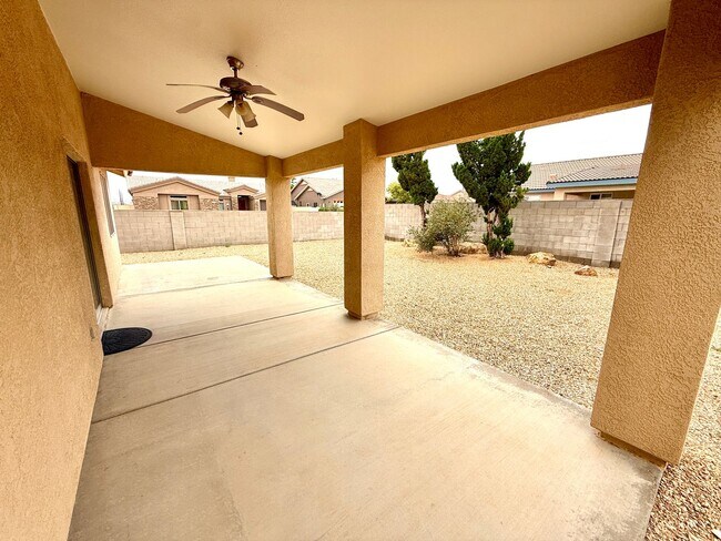 Building Photo - Available Now- Great 3 Bedroom Home in the Ranch at Long Mountain subdivision with Solar!