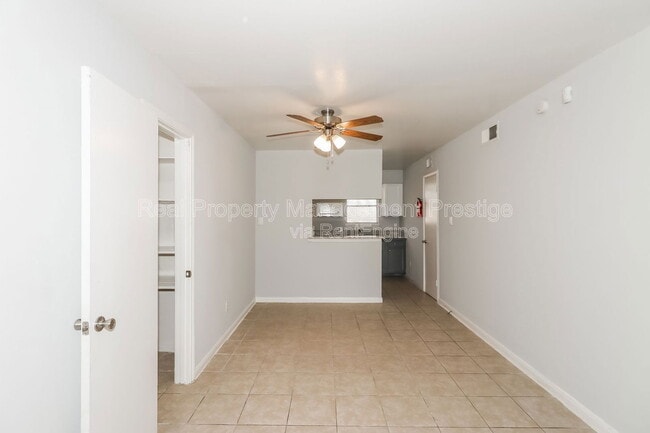 Building Photo - 3111 Falk Ct