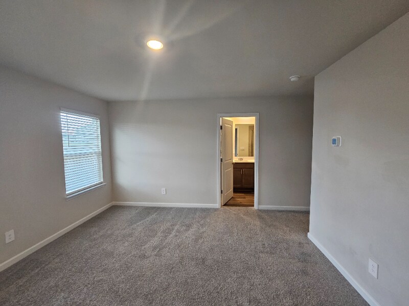 Building Photo - 3985 Holland Grv Rd