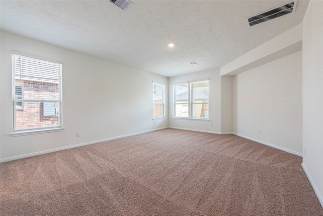 Building Photo - 2815 Icarus Dr