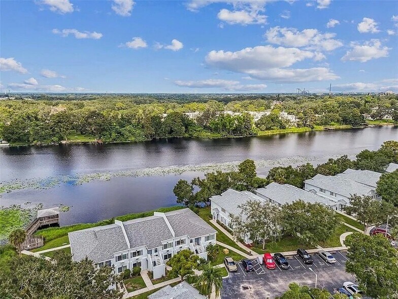 Building Photo - 4134 Dolphin Dr