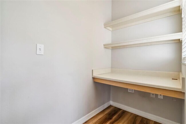 Building Photo - 1125 Villagio Cir