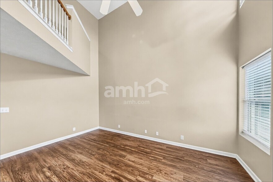 Building Photo - 1801 Antebellum Dr