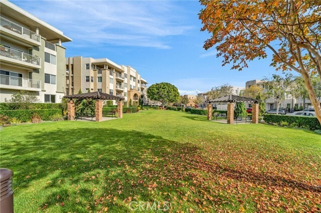 Building Photo - 5450 Strand