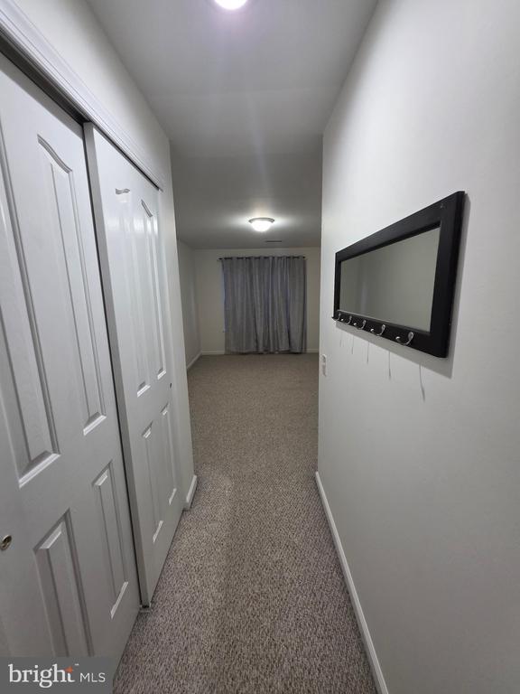 Building Photo - 2809 Waters Edge Dr