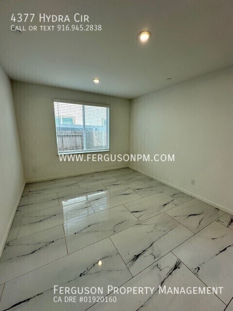 Building Photo - 4377 Hydra Cir