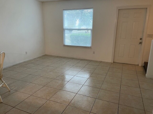 Building Photo - 18202 Matanzas Rd