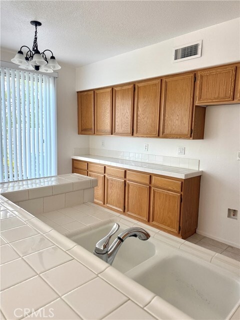 Building Photo - 24578 Sunshine Dr