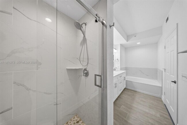 Building Photo - 7925 Preserve Cir