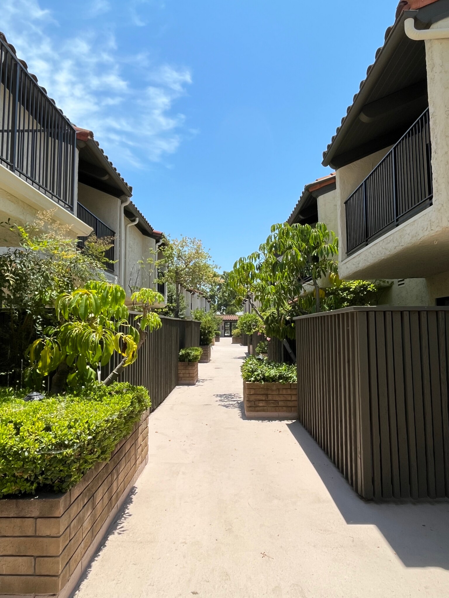 Condominium premises - 999 San Pasqual St