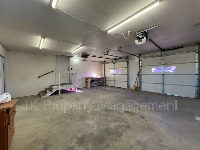 Building Photo - 2516 15th St S