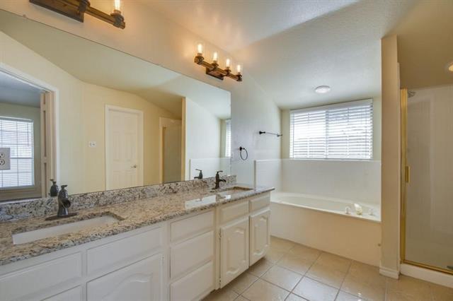 Building Photo - 3324 Windchase Dr