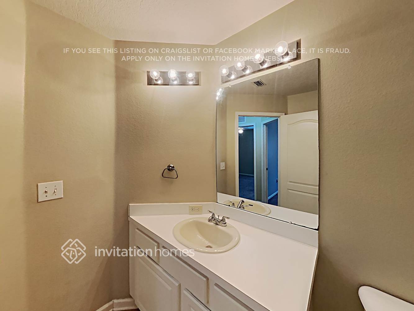 Building Photo - 25303 Flying Ebony Ln