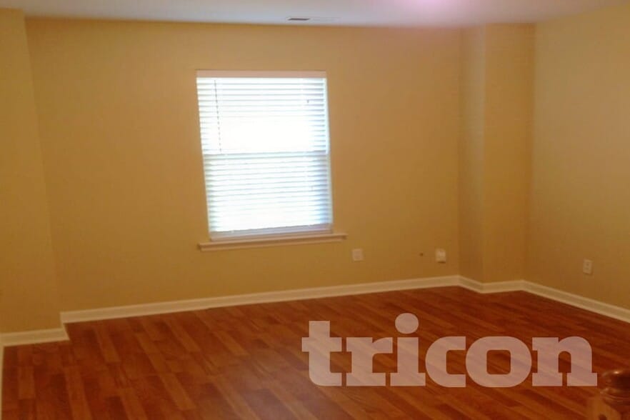 Building Photo - 6541 Nevin Rd