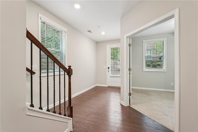 Building Photo - 747 Topsail Ln