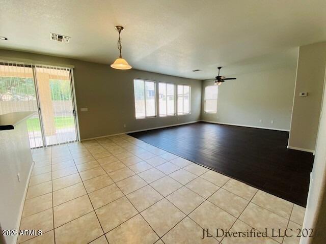 Building Photo - 6924 S Opal Dr