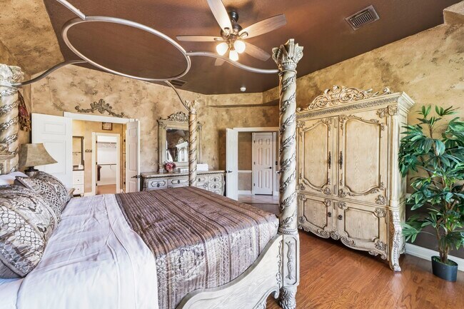 Building Photo - 11823 Canyon Mills Dr