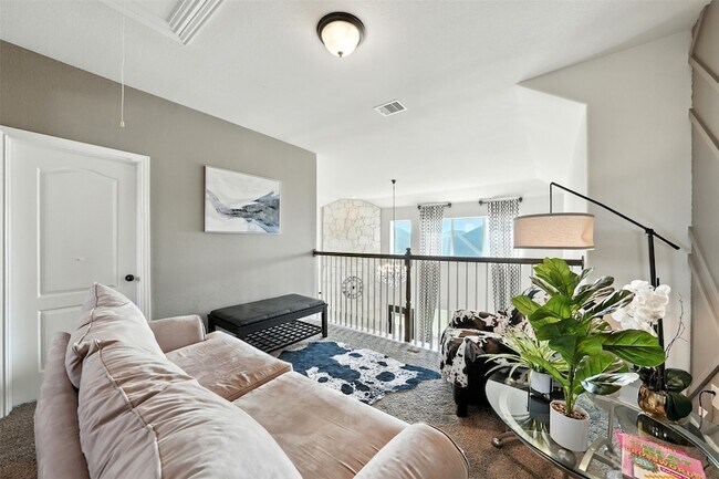 Building Photo - 26507 Grey Sparrow Dr