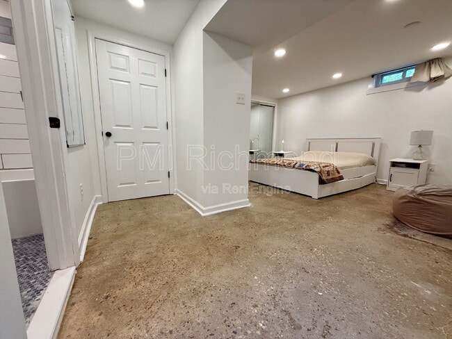 Building Photo - 1312 N 37th St