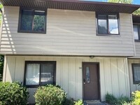 Building Photo - 24 Hudson Heights Dr