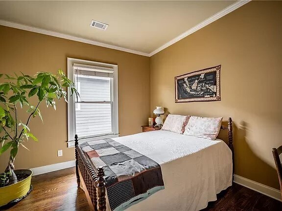 Building Photo - 838 Brookline St SW