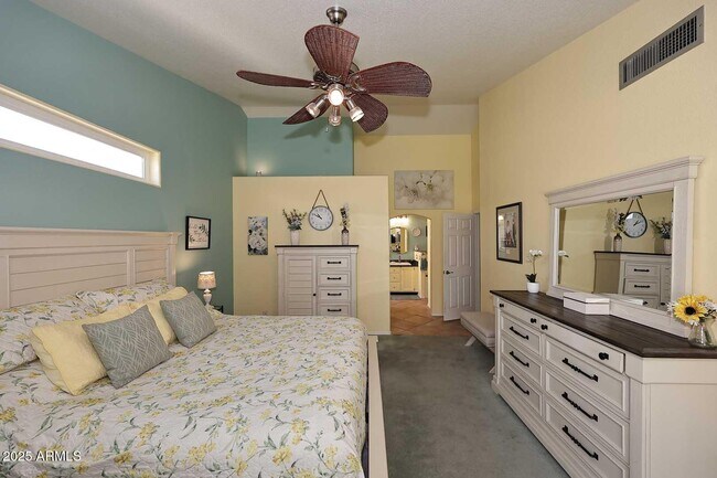 Building Photo - 359 W Brisa Dr