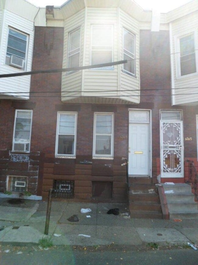Primary Photo - Your Next Home in Philly – 3BR Move-In Ready